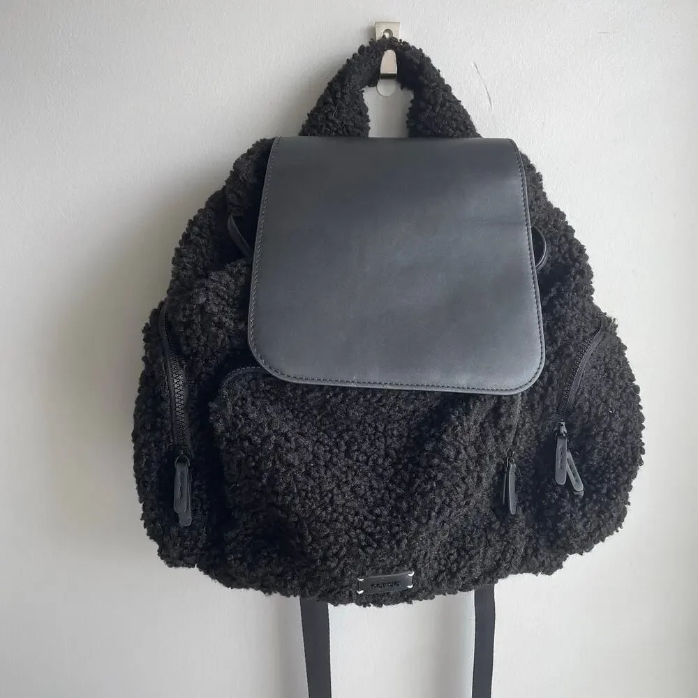 Caraa Cirrus Sherpa Backpack Travel Rucksack Teddy Fuzzy Black